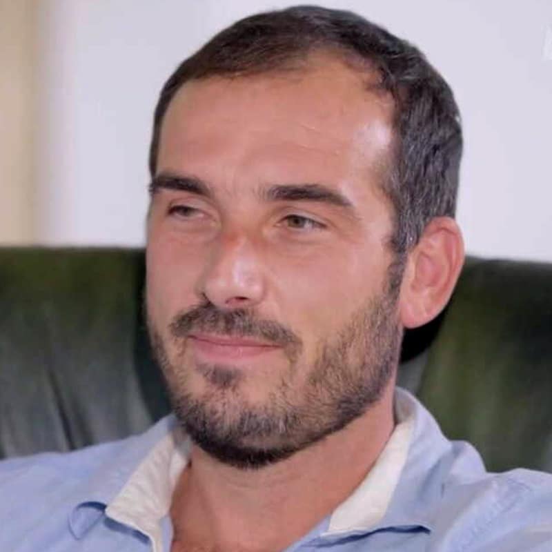 Julien - L'amour est dans le pré