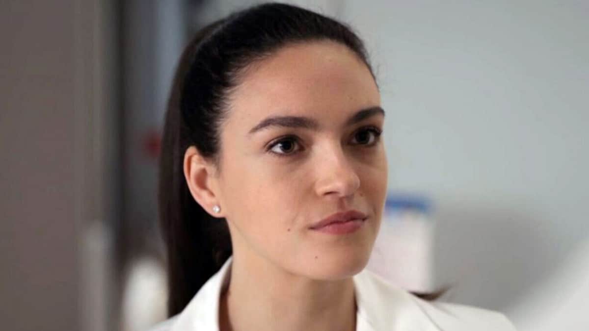 Un si grand soleil en avance : Laurine